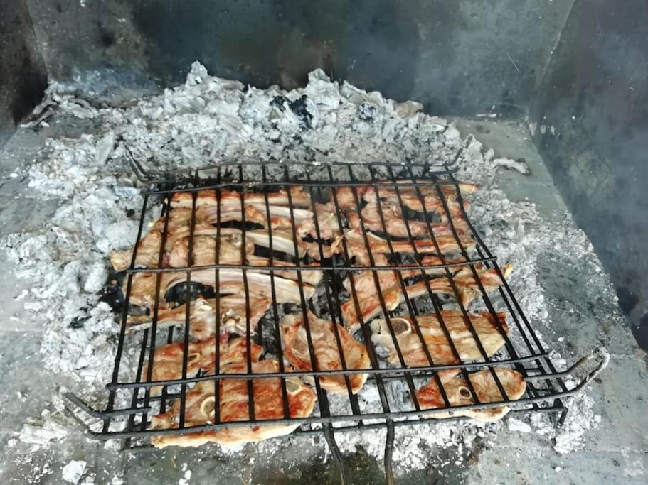 Casa Rural En Canon Rio Jucar.Lagila 阿尔卡拉德尔胡卡尔 外观 照片